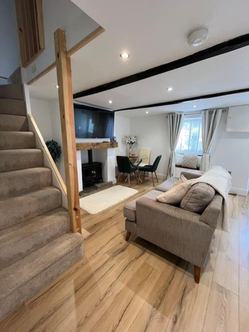 Millstone Cottage Newmillerdam Hill Top Dış mekan fotoğraf